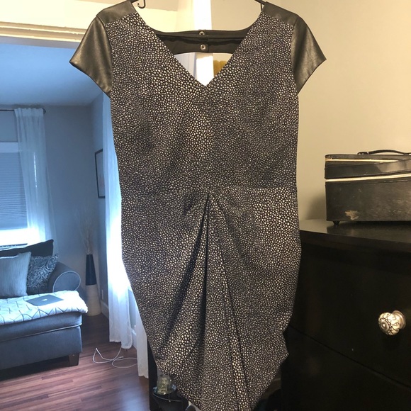 Guess dress - Picture 1 of 1